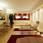 Summerhof Hotel 3*