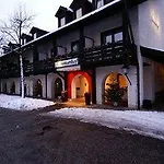 Hotel Summerhof 3*