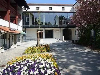 Summerhof Otel Bad Griesbach (Bavaria)