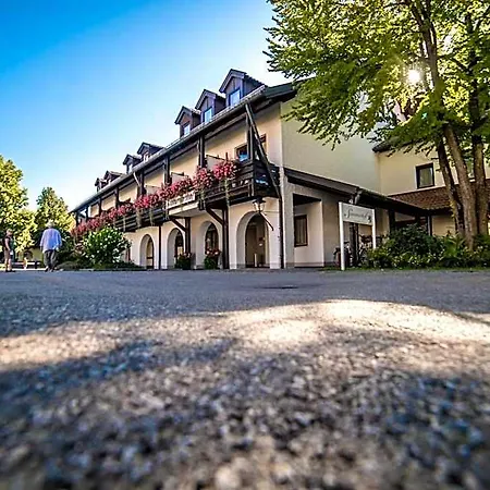 Summerhof 3* Bad Griesbach (Bavaria)